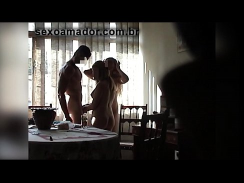 ❤️ Cov phooj ywg sib deev caw ib tug txiv neej loj thiab ib tug threesome nrog nws ❤️❌  porn  ntawm porn hmn.pornochaturbate.ru ib