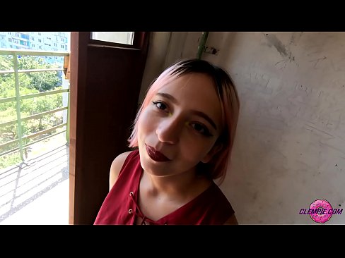 ❤️ Cov tub ntxhais kawm Sensual Sucks ib tug neeg txawv txawv nyob rau hauv lub Outback - Cum ntawm nws lub ntsej muag ❤️❌  porn  ntawm porn hmn.pornochaturbate.ru ib